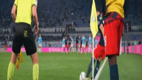 [图]武磊两球助上海海港主场击败长春亚泰